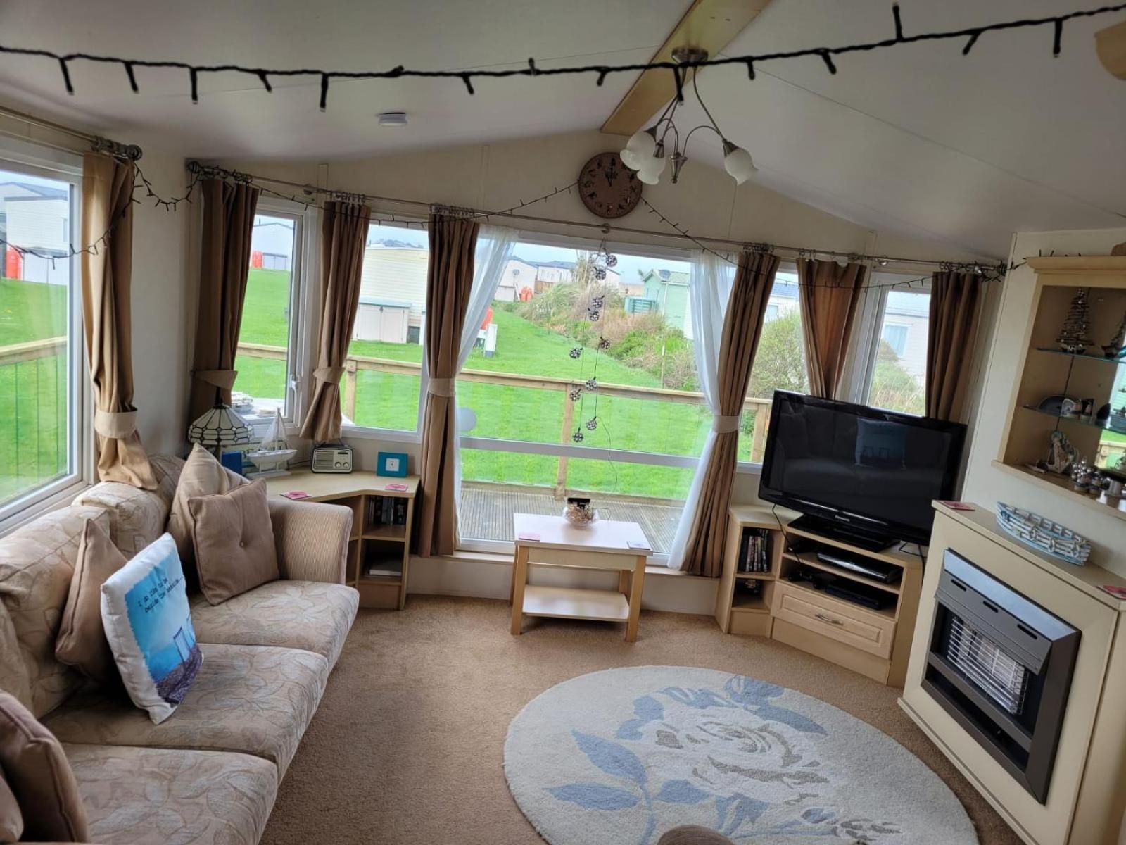 Cosy Caravan Sunbeach Llwyngwril Exterior photo